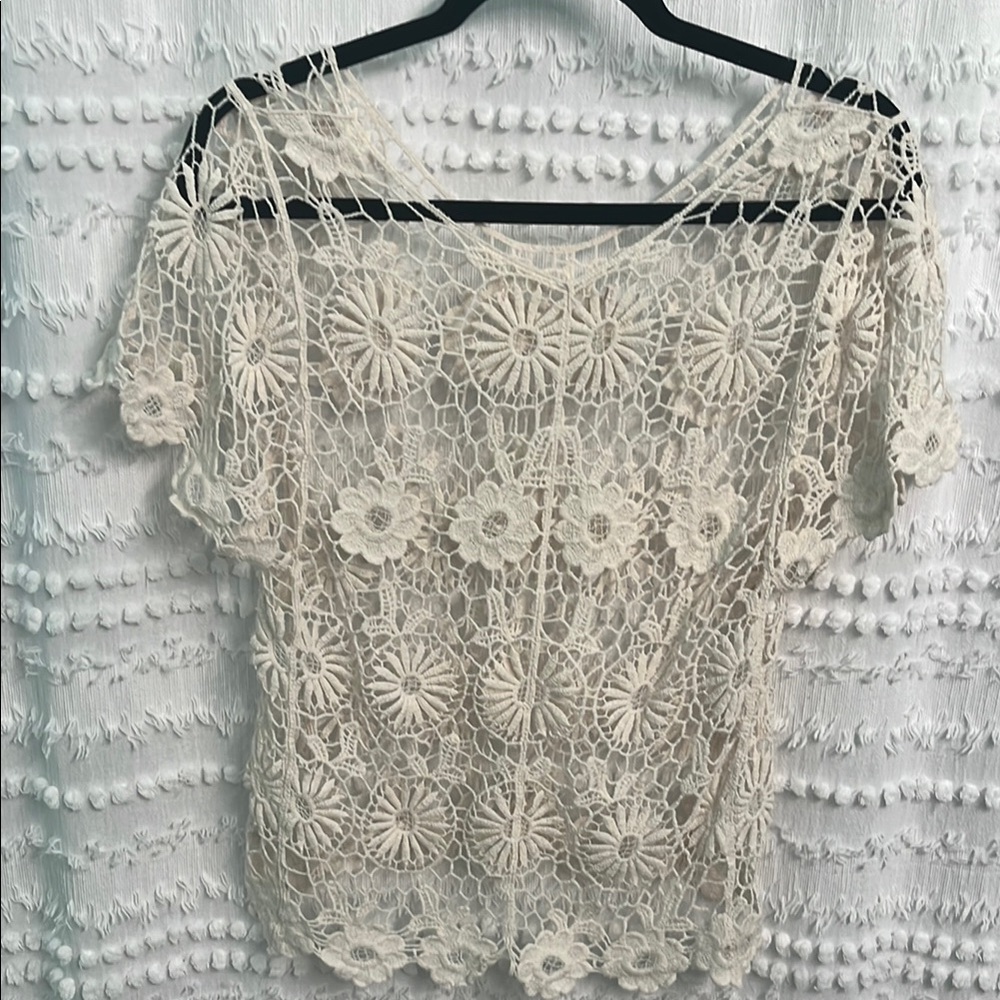 Elegant Crochet Lace Top - Cream